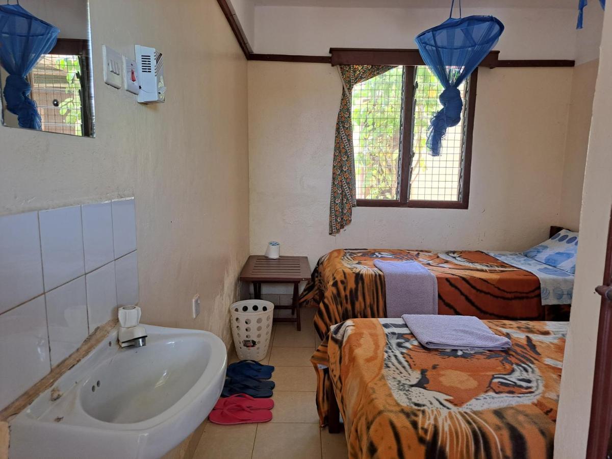 Kwale Golden Guest House Extérieur photo